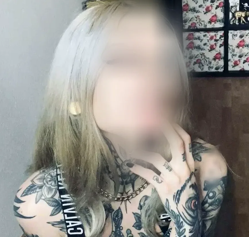 Ana, 21 años